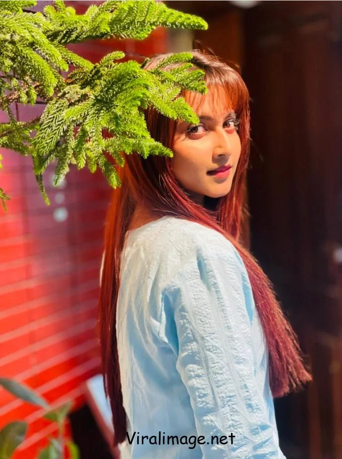 16 year girl photo indian